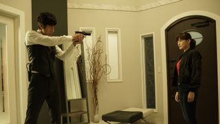 綾瀬はるか×西島秀俊「奥様は、取り扱い注意」が映画化!衝撃最終回のその後描く