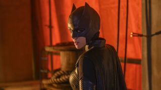 DCドラマ「バットウーマン」フルシーズン決定