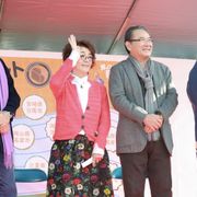 山田洋次監督、寅さんは死なない 拍手が鳴り響く