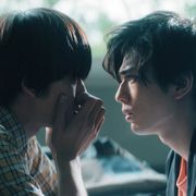 新田真剣佑×北村匠海が急接近!『サヨナラまでの30分』場面カットが公開