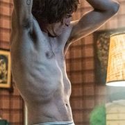 『ジョーカー』壮絶減量でガリガリ…24キロ減の舞台裏写真