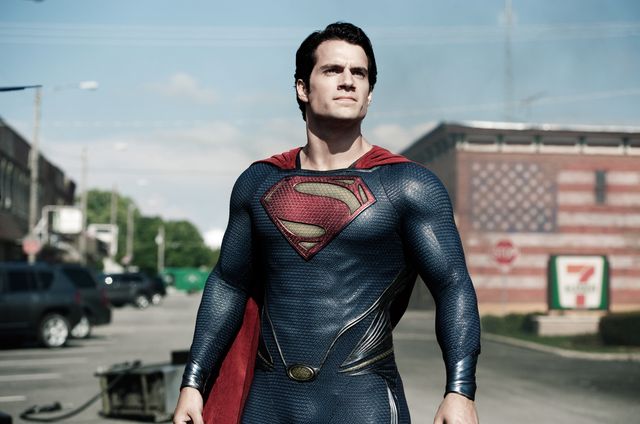 早くスクリーンに帰ってきて!-写真は映画『マン・オブ・スティール』より
