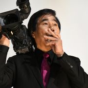 「全裸監督」モデルの村西とおる監督、50億円の借金を6年前に完済!