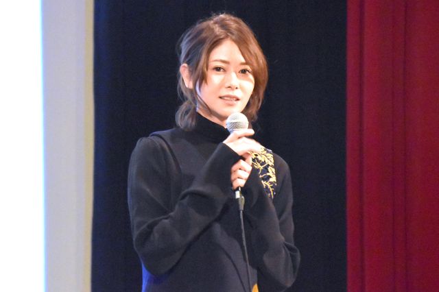 別府をわかした真木よう子
