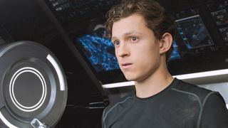 トム・ホランド『スパイダーマン』ロバート・ダウニー・Jrに敬意を表したシーン