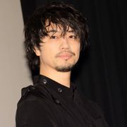 斎藤工“レジェンド童貞”役で入念なウラ設定!