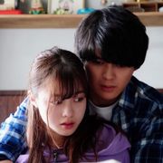 橋本環奈を眞栄田郷敦がバックハグ!『0キス』場面カット