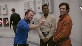 『スター・ウォーズ/最後のジェダイ』監督、ファンに媚びた映画を作るのは「間違い」