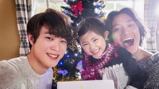 初恋の彼と幸せなクリスマス…宮沢氷魚×藤原季節『his』場面カット