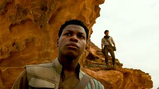 【ネタバレあり】『スター・ウォーズ』フィンとレイにまつわる説をジョン・ボイエガ否定
