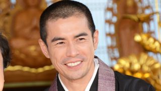 伊藤英明、海老蔵に「謝りたい」ジムで珍騒動