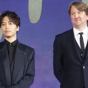 山崎育三郎、映画『レ・ミゼラブル』監督との対面に感無量!