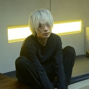 成田凌、白髪の狂気男に!『スマホを落としただけなのに2』で怪演再び