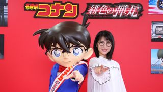 浜辺美波、劇場版コナン『緋色の弾丸』ゲスト声優に！