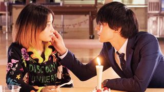 吉沢亮『一度死んでみた』チョコ甘な場面写真!