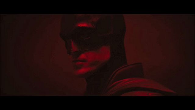 バットマン新作、ロバート・パティンソンのスーツ姿！テスト映像公開