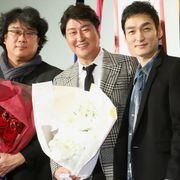 草なぎ剛『パラサイト』快挙を韓国語で祝福 ポン・ジュノ監督&ソン・ガンホと感激の対面