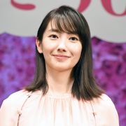 波瑠、衣装合わせだけで9時間かかった主演作「遊川組の洗礼かな」