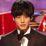 松坂桃李、最優秀賞を“連覇”!