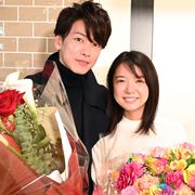 上白石萌音&佐藤健「恋はつづくよどこまでも」クランクアップ!