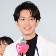 佐藤健「恋つづ」オフショットがカッコよすぎ!上白石萌音が撮影