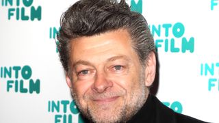 『バットマン』新作はダークにアルフレッド役アンディ・サーキス認める