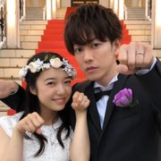 指輪が!上白石萌音&佐藤健「恋つづ」ウエディングショットに大反響