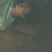 伊藤健太郎のうたた寝姿も!工藤遥主演『のぼる小寺さん』オフショット