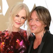 ニコール・キッドマン、足首を骨折