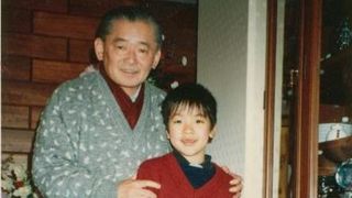 幼少期のDAIGOと祖父・竹下登元総理の2ショット！「めちゃくちゃ似てます」