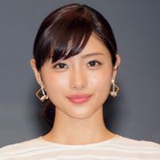 石原さとみ、フェイスシールド着用でドラマ「アンサング・シンデレラ」撮影再開
