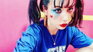 仲里依紗、ハーレイ・クイン風メイクで変身