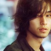山崎賢人『劇場』7月17日に劇場公開が決定!アマプラで同時配信も