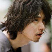 山崎賢人、ダメ男役でも光る演技力!『劇場』で演劇にすべてを捧げた不器用な青年に
