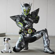 ソニー・aibo「仮面ライダーゼロワン」に登場!特別なふるまいも披露