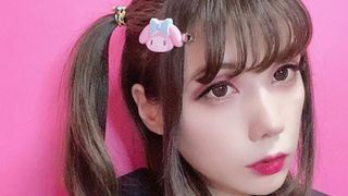 仲里依紗、別人みたい！話題の“地雷メイク”に挑戦