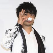 斎藤工、岩井俊二監督の新作は「本当に自宅で撮影」