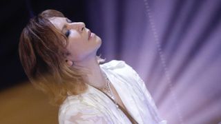YOSHIKI、NHK「ライブ・エール」で「Forever Love」ピアノ演奏！