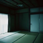 恐怖・違和感・居心地の悪さを追求!『事故物件 恐い間取り』劇中“事故物件”カット