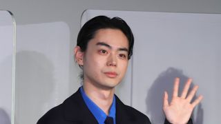 菅田将暉「MIU404」の撮影裏　いい感じに自分自身も歪んでいきそう