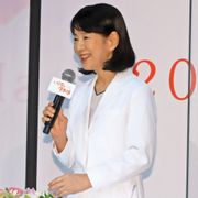 吉永小百合、初の医師役に「もっと勉強しないと」