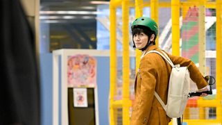 「カネ恋」三浦春馬さんの笑顔がファン癒やす　「一生忘れません」