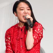 上白石萌音、振り切り方がすごいラップ披露!会場をノリノリに