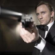 ダニエル・クレイグ、次期007俳優に放送禁止用語でアドバイス
