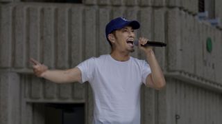 ラッパー般若、初の長編ドキュメンタリー『その男、東京につき』公開決定