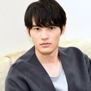 岡田健史、衝撃の連続だった綾野剛との出会い