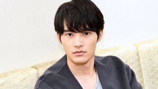 岡田健史、衝撃の連続だった綾野剛との出会い