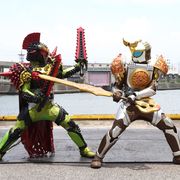 鎧武外伝新作は「仮面ライダーグリドンVS仮面ライダーブラーボ」新フォーム・新ライダーも登場