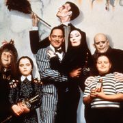 ティム・バートン監督が「アダムス・ファミリー」実写ドラマ化へ!