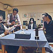 何かおかしい…岡田准一主演『ザ・ファブル』新キャラ集合写真 堤真一×平手友梨奈×安藤政信×黒瀬純